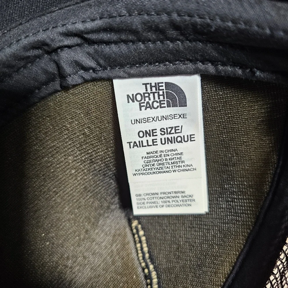 The North Face Trucker‎ Hat Unisex OS Black Mesh Snapback Logo Cap